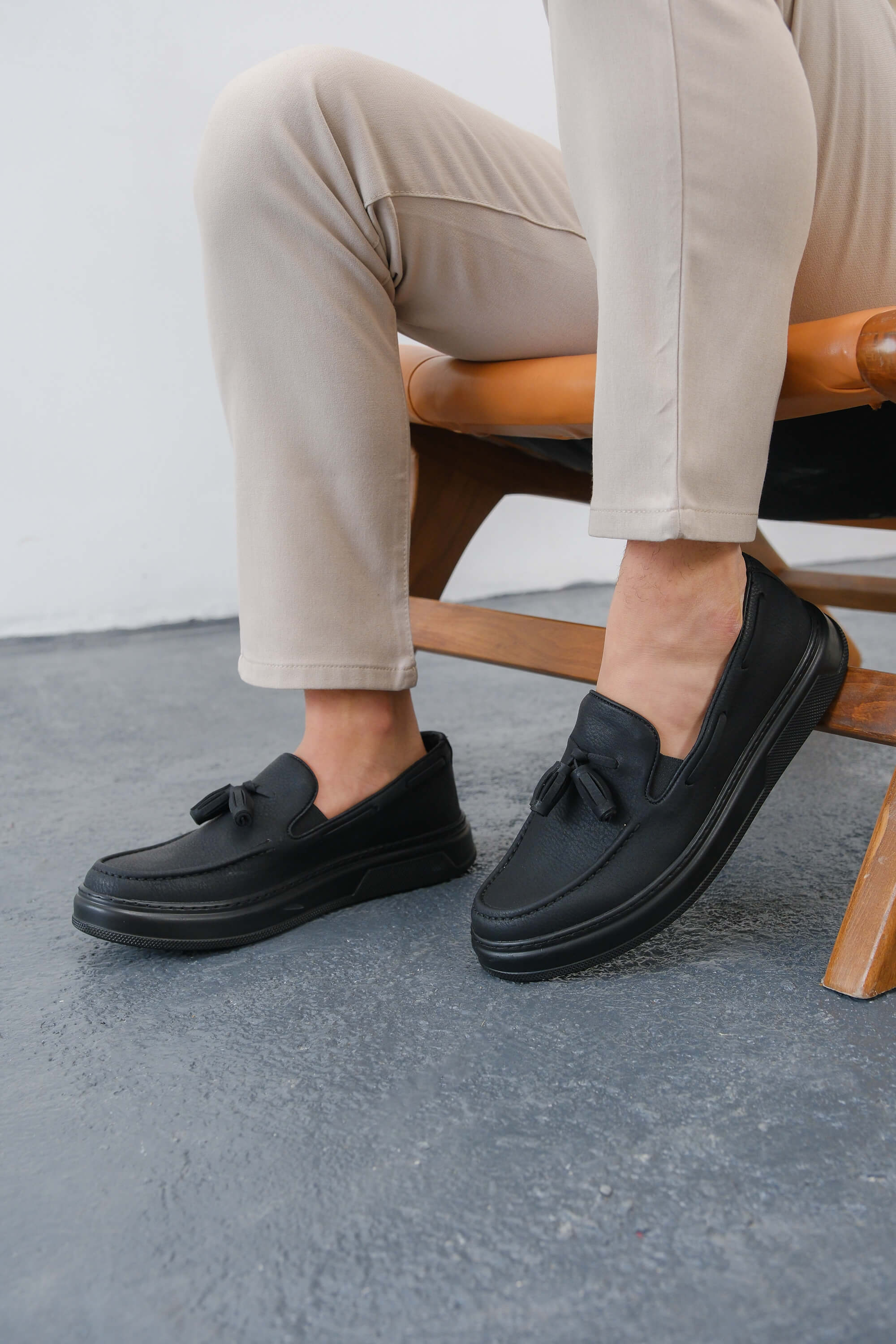 Marsetti Erkek Siyah Bağcıksız Günlük Kalın Tabanlı Ortopedik Loafer Ayakkabı
