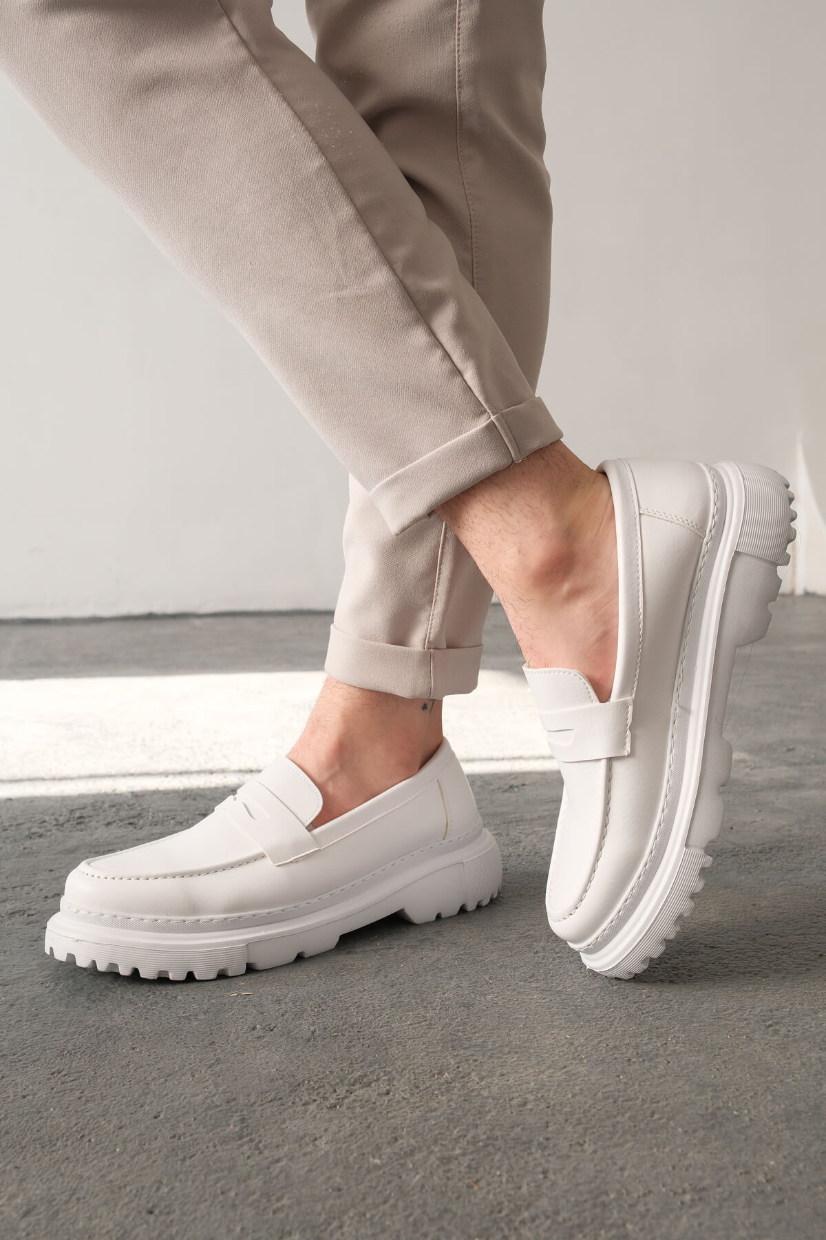 Marsetti Erkek Beyaz Bağcıksız Günlük Kalın Taban Loafer Ayakkabı